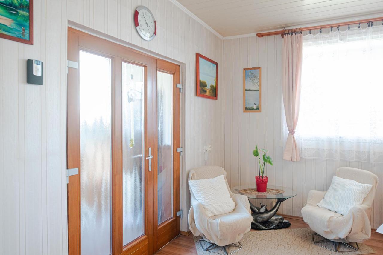 Vadkacsa Apartmanhaz Medencevel Zamárdi Exterior photo