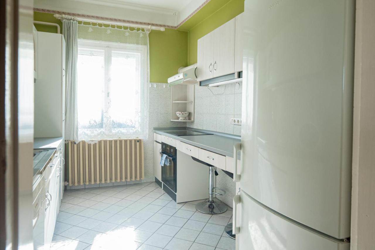 Vadkacsa Apartmanhaz Medencevel Zamárdi Exterior photo