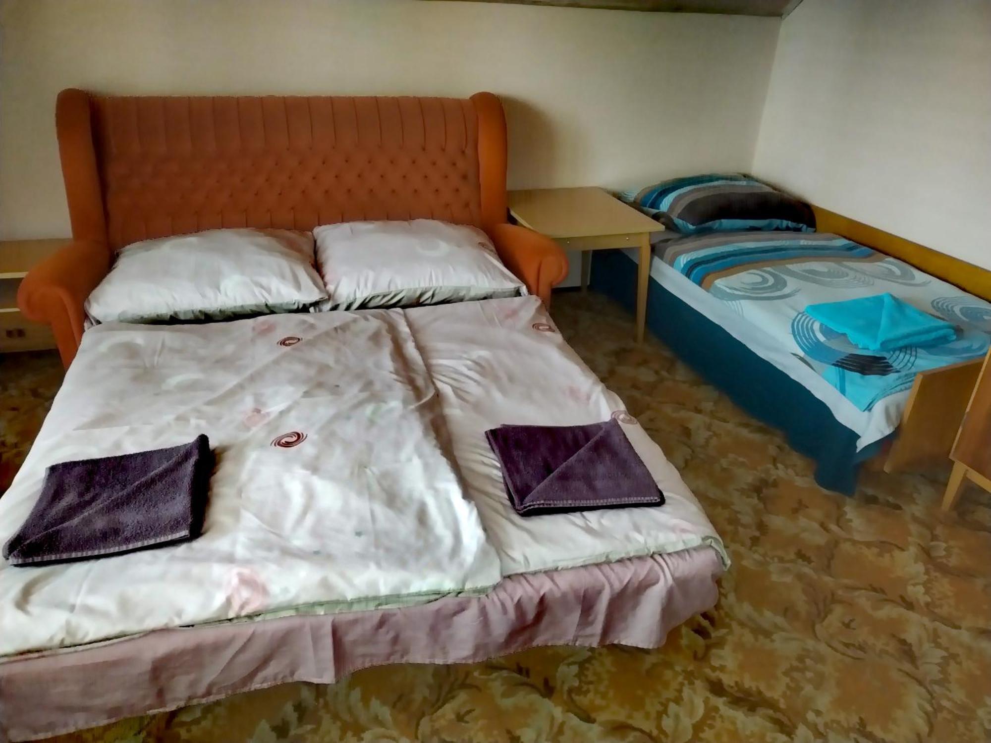 Vadkacsa Apartmanhaz Medencevel Zamárdi Exterior photo